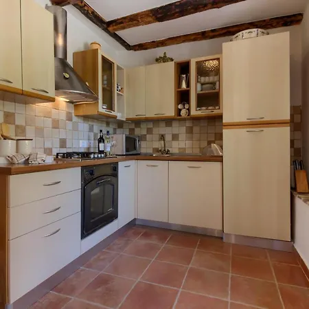 Villa Cozy Zita With Private Pool Near Town Center *